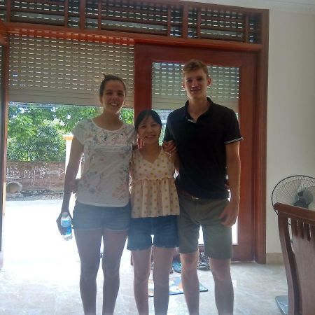 نينه بينه Linh Linh Homestay المظهر الخارجي الصورة