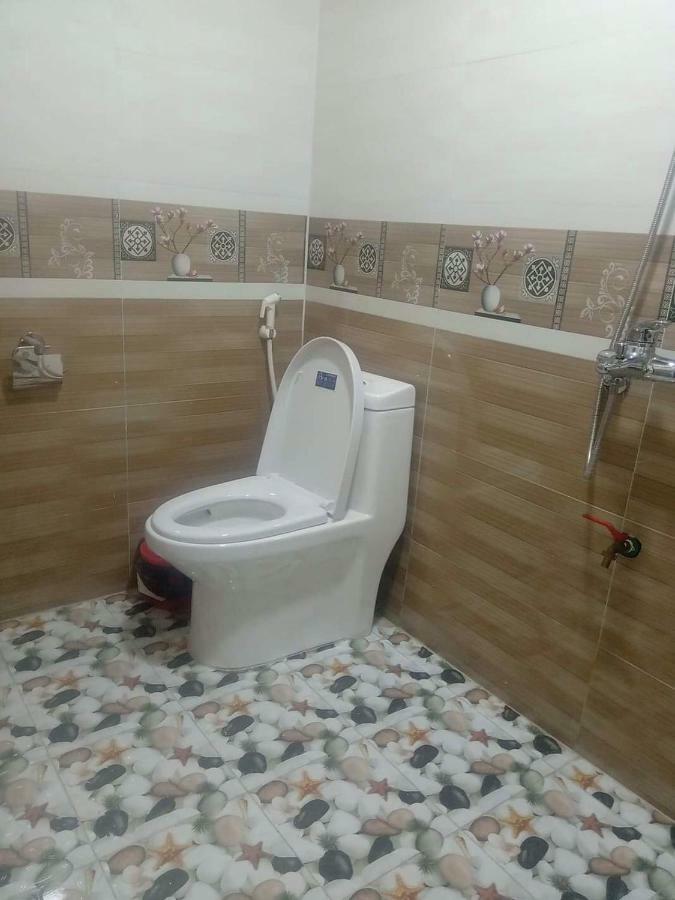نينه بينه Linh Linh Homestay المظهر الخارجي الصورة