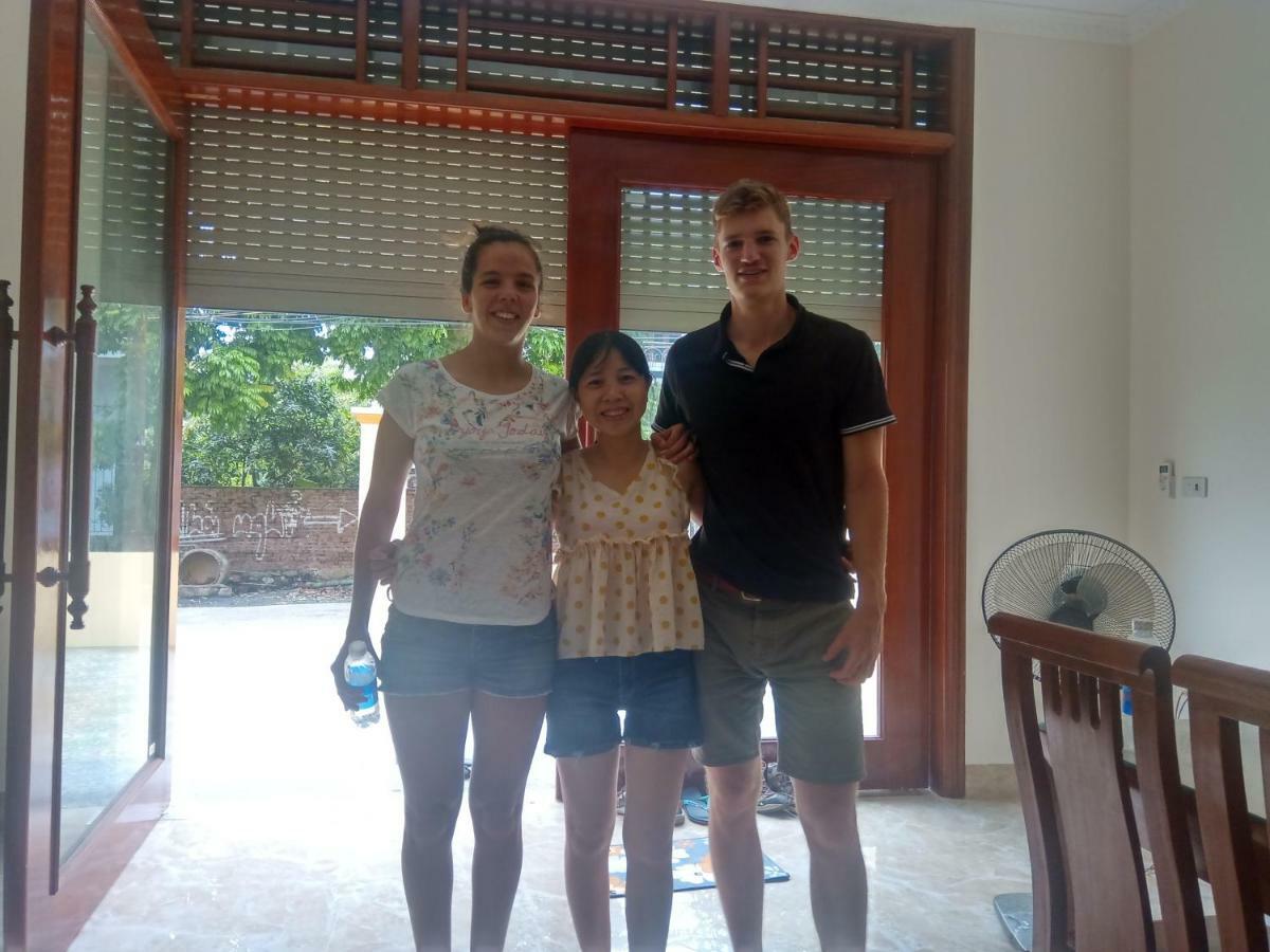 نينه بينه Linh Linh Homestay المظهر الخارجي الصورة